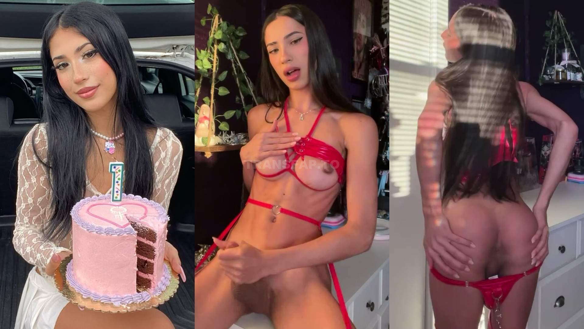 Princessxhub Masturbates In A Red Lingerie