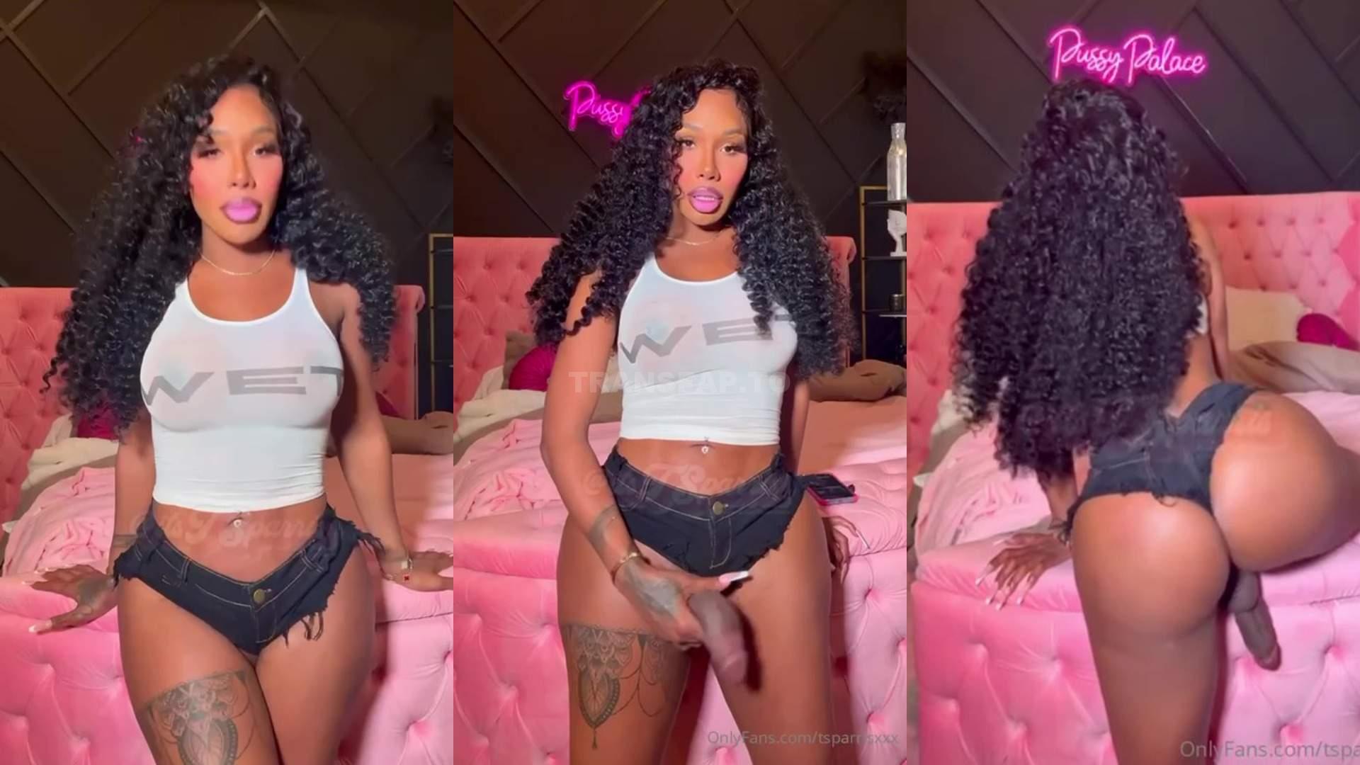 Tsparrisxxx Plays With Her Cock In A Booty Shorts Onlyfans Leaked Video