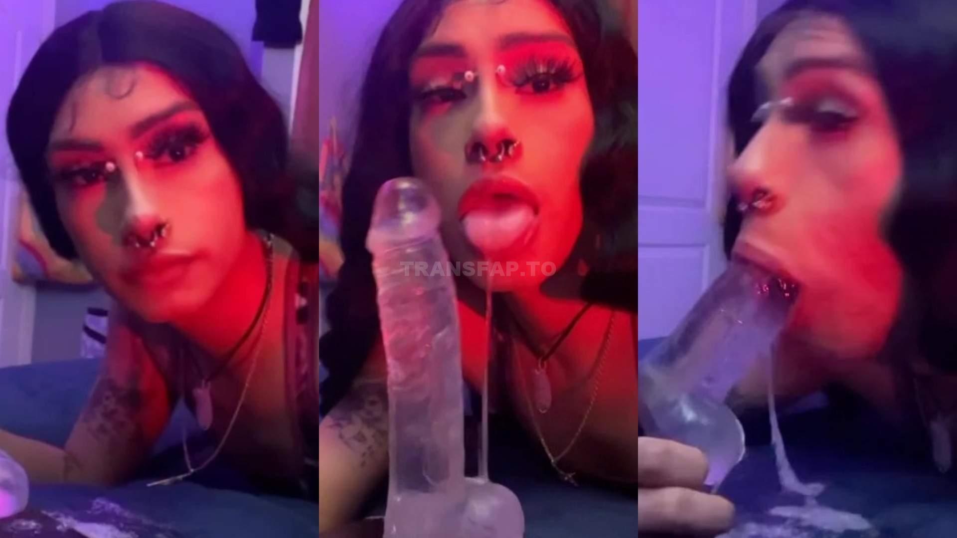 Jayybvabyy Aka Jtheeesav Deepthroats Huge Dildo Onlyfans Leaked Video
